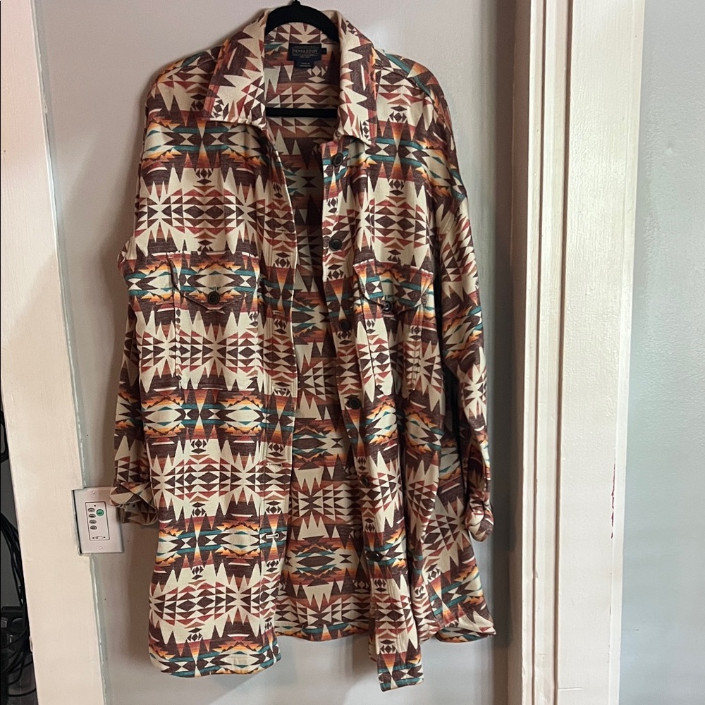 Women’s Pendleton Button-Up Jacket - Brown Cream L